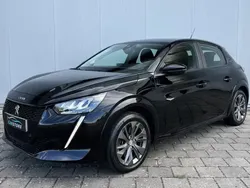 Preto Usado 2021 Peugeot e-208 Citadino | € 18.450 (Preço justo)