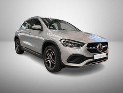 Cinza Usado 2022 Mercedes GLA180 Progressive SUV | € 39.490