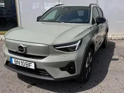 Verde Usado 2024 Volvo EX40 Plus SUV | € 44.900