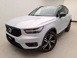 Cinzento Usado 2020 Volvo XC40 R-Design SUV | € 28.980 (Bom preço)