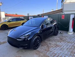 Preto Usado 2023 Tesla Model Y Long Range SUV | € 41.500 (Preço justo)
