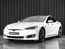 Branco Usado 2019 Tesla Model S Long Range AWD Sedan | € 39.950 (Preço justo)