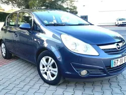 Usado 2010 Opel Corsa Sedan | € 4.500 (Preço justo)