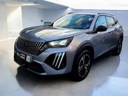 Cinza Usado 2024 Peugeot 2008 Allure SUV | € 21.900 (Preço justo)