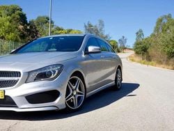 Cinzento Usado 2015 Mercedes CLA200 Carrinha | € 24.000 (Caro)