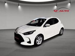 Branco Usado 2023 Toyota Yaris Comfort | € 18.490 (Preço justo)