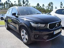 Preto Usado 2019 Volvo XC40 SUV | € 27.900 (Preço justo)