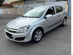 Usado 2006 Opel Astra Sedan | € 2.850 (Bom preço)