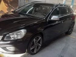 Usado 2011 Volvo V60 R-Design Carrinha | € 10.000 (Preço justo)