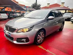 Cinzento Usado 2020 Peugeot 308 SW Allure Carrinha | € 13.990