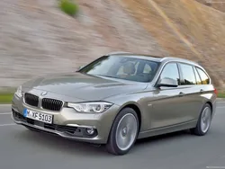 BMW 330e