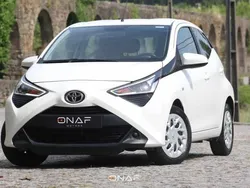 Branco Usado 2020 Toyota Aygo Citadino | € 12.900 (Preço justo)