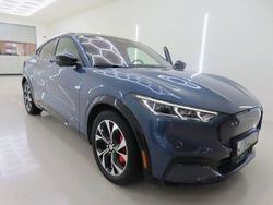 Usado 2021 Ford Mustang Mach-E Premium SUV | € 28.500