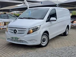 Branco Usado 2020 Mercedes Vito Monovolume | € 20.990 (Preço justo)