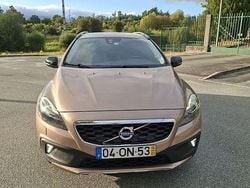 Usado 2014 Volvo V40 CC Carrinha | € 13.000