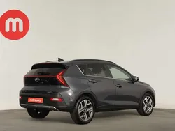 Cinzento Usado 2023 Hyundai Bayon SUV | € 18.999 (Preço justo)