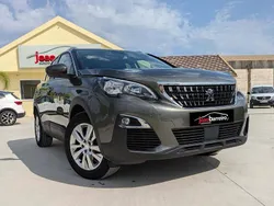 Cinzento Usado 2019 Peugeot 3008 Active SUV | € 18.900 (Preço justo)