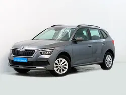 Cinzento Usado 2023 Skoda Kamiq SUV | € 19.900 (Preço justo)