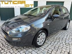 Cinza Usado 2016 Fiat Punto Lounge Citadino | € 6.900 (Bom preço)
