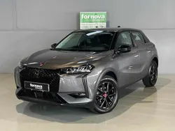 Cinzento Usado 2023 DS Automobiles DS3 Crossback Performance SUV | € 22.480 (Preço justo)