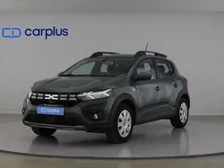 Cinzento Usado 2023 Dacia Sandero Citadino | € 18.590 (Preço justo)