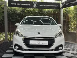 Branco Usado 2019 Peugeot 208 Active Citadino | € 8.900 (Super Preço)