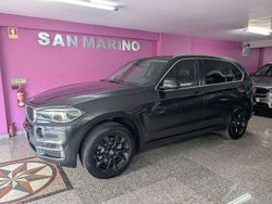 Cinzento Usado 2015 BMW X5 Comfort Edition SUV | € 29.800 (Preço justo)