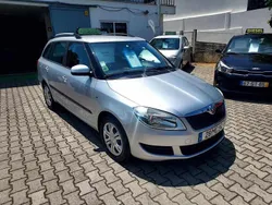 Cinzento Usado 2011 Skoda Fabia Carrinha | € 6.850 (Preço justo)