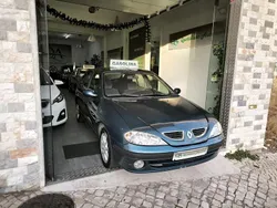 Azul Usado 2000 Renault Mégane Citadino | € 1.950