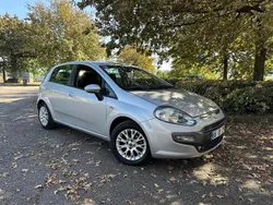 Vermelho Usado 2010 Fiat Punto Evo Racing Citadino | € 4.990