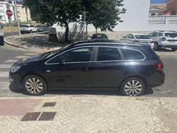 Usado 2011 Opel Astra Sedan | € 6.000 (Bom preço)