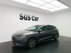 Cinza Usado 2023 Ford Focus ST-Line | € 21.500 (Preço justo)