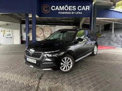 Preto Usado 2022 Skoda Kamiq Style SUV | € 18.980 (Preço justo)