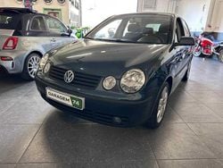Verde Usado 2002 VW Polo Highline Citadino | € 3.500