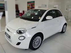 Branco Novo 2024 Fiat 500e Citadino | € 26.900 (Preço elevado)