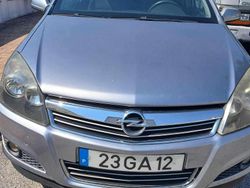 Cinzento Usado 2008 Opel Astra Carrinha | € 3.500 (Bom preço)