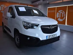Branco Usado 2021 Opel Combo Enjoy Monovolume | € 14.400 (Preço justo)