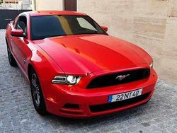Vermelho Usado 2013 Ford Mustang Cabrios | € 34.900