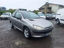 Cinza Usado 2001 Peugeot 206 | € 2.500 (Preço justo)