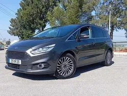 Cinzento Usado 2019 Ford S-MAX S Monovolume | € 23.800 (Bom preço)