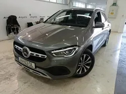Cinza Usado 2021 Mercedes GLA250 Style SUV | € 35.900