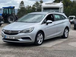 Cinzento Usado 2017 Opel Astra Edition Carrinha | € 12.900 (Preço justo)