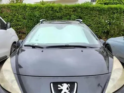 Preto Usado 2011 Peugeot 207 Citadino | € 3.750 (Preço justo)