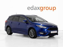 Azul Usado 2017 Ford Focus ST-Line Carrinha | € 12.390 (Preço justo)