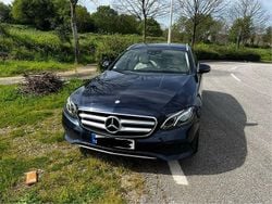 Usado 2017 Mercedes E220 Sedan | € 19.000 (Bom preço)