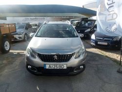 Cinzento Usado 2017 Peugeot 2008 SUV | € 14.650 (Preço justo)