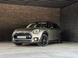 Bege (metalizado) Usado 2018 Mini Cooper Clubman Carrinha | € 23.990