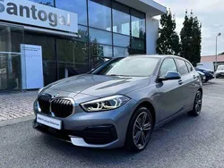 Vermelho Usado 2024 BMW 116 Sport Line Citadino | € 31.900