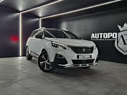 Branco Usado 2020 Peugeot 5008 GT-line Monovolume | € 27.900 (Preço justo)