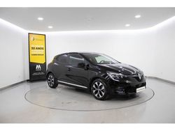 Preto Usado 2023 Renault Clio V Evolution | € 16.730 (Preço justo)
